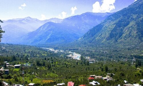 Embracing Tradition: Exploring the Vibrant Festival Celebrations of Himachal Pradesh