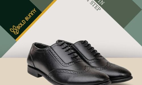 The Ultimate Guide to Pairing Black Brogue Shoes with Different Outfits